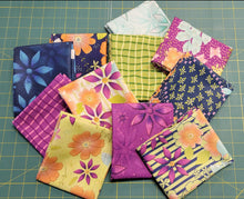 Load image into Gallery viewer, Blooming Collection Fat Quarter Bundle