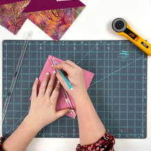 Load image into Gallery viewer, Ruler  Creative Grids 9in Seam Guide Tool # CGRSMN9