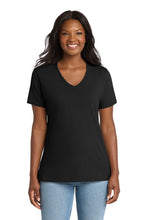 Load image into Gallery viewer, Women&#39;s Core Cotton V-Neck Tee - Quilt Square