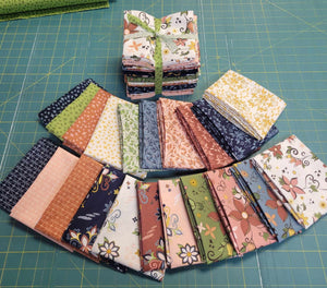 Curated Blooms Fat Quarter Bundle (21 pieces)